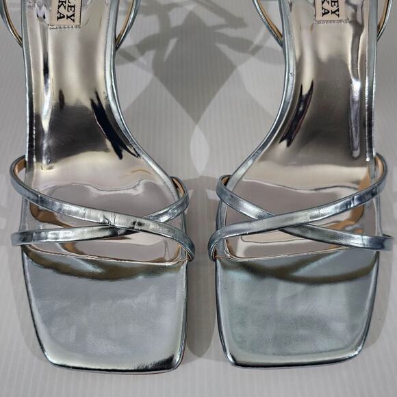 Badgley Mischka Callie Sandal Womens 10 Metallic Mint Leather Beaded Pearl Heel - Picture 6 of 15